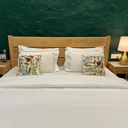 Cliff House, 3Br Lux Farmhouse 2Km To Rajpur Road دهرادون المظهر الخارجي الصورة